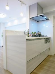 キャッスルマンション新小岩　406号室　《火災保険料弊社負担＆御引越などで使用頂ける現金10万円》