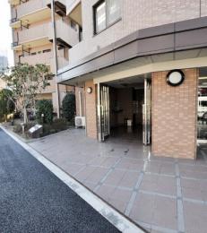 朝日パリオ西新井西館　206号室　《火災保険料弊社負担＆御引越などで使用頂ける現金10万円》
